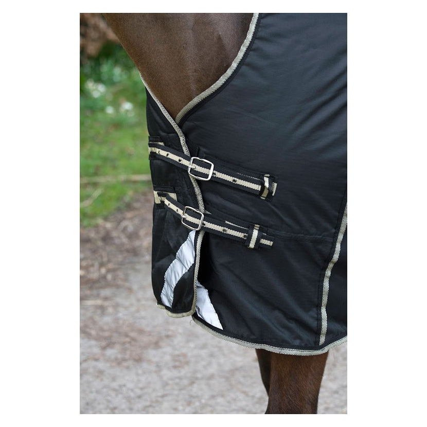 Cameo Equine Half Neck 250g Turnout Rug