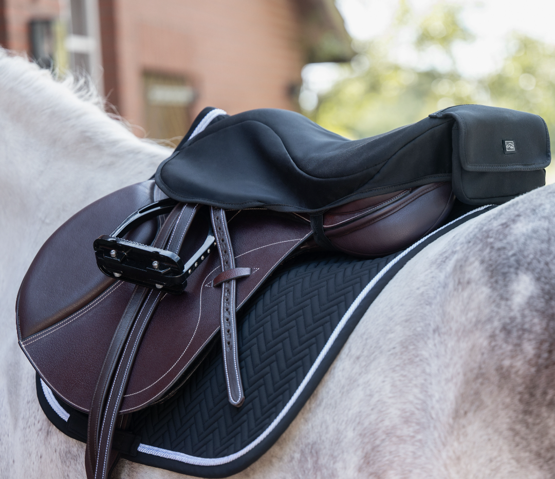 HKM Heated Saddle Cover