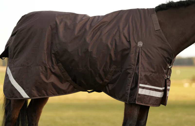 Uhlan Faux Fur Lined Detachable Neck Turnout Rug 1680 Denier