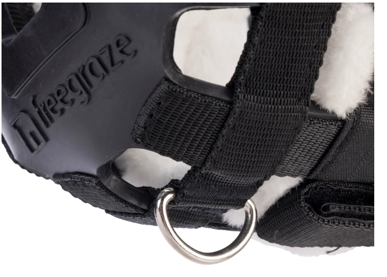 FreeGraze Deluxe AirFlow Detachable Grazing Muzzle Black